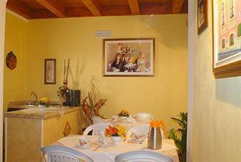 Allotjament i esmorzar B&B Triskèles